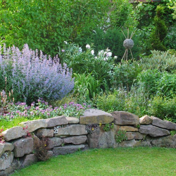 Stone Walls Garden Ideas