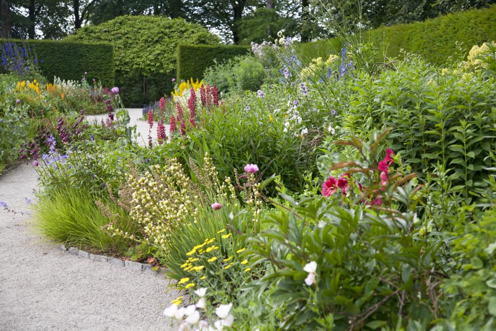 Rustic Garden Habitat Pictures