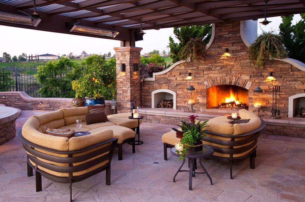 Beautiful Mediterranean Patio