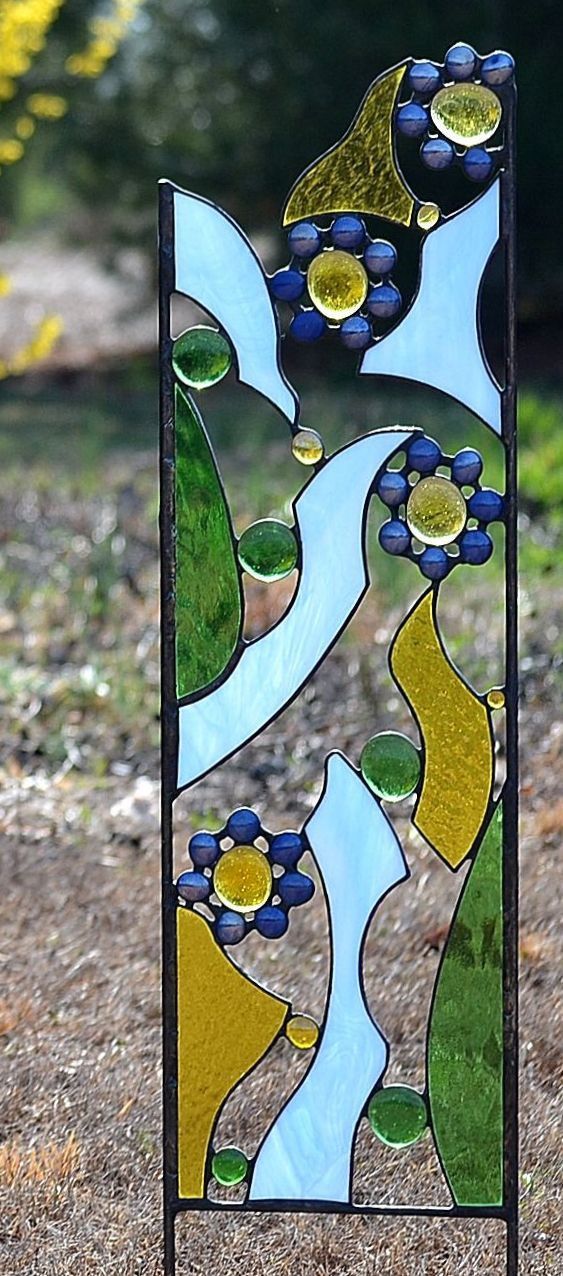 Stained Glass Garden Stake Mountain Stream Yard Art Garden Panel Blue