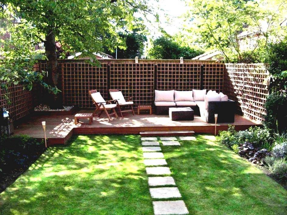 Small Square Gardens Garden Design