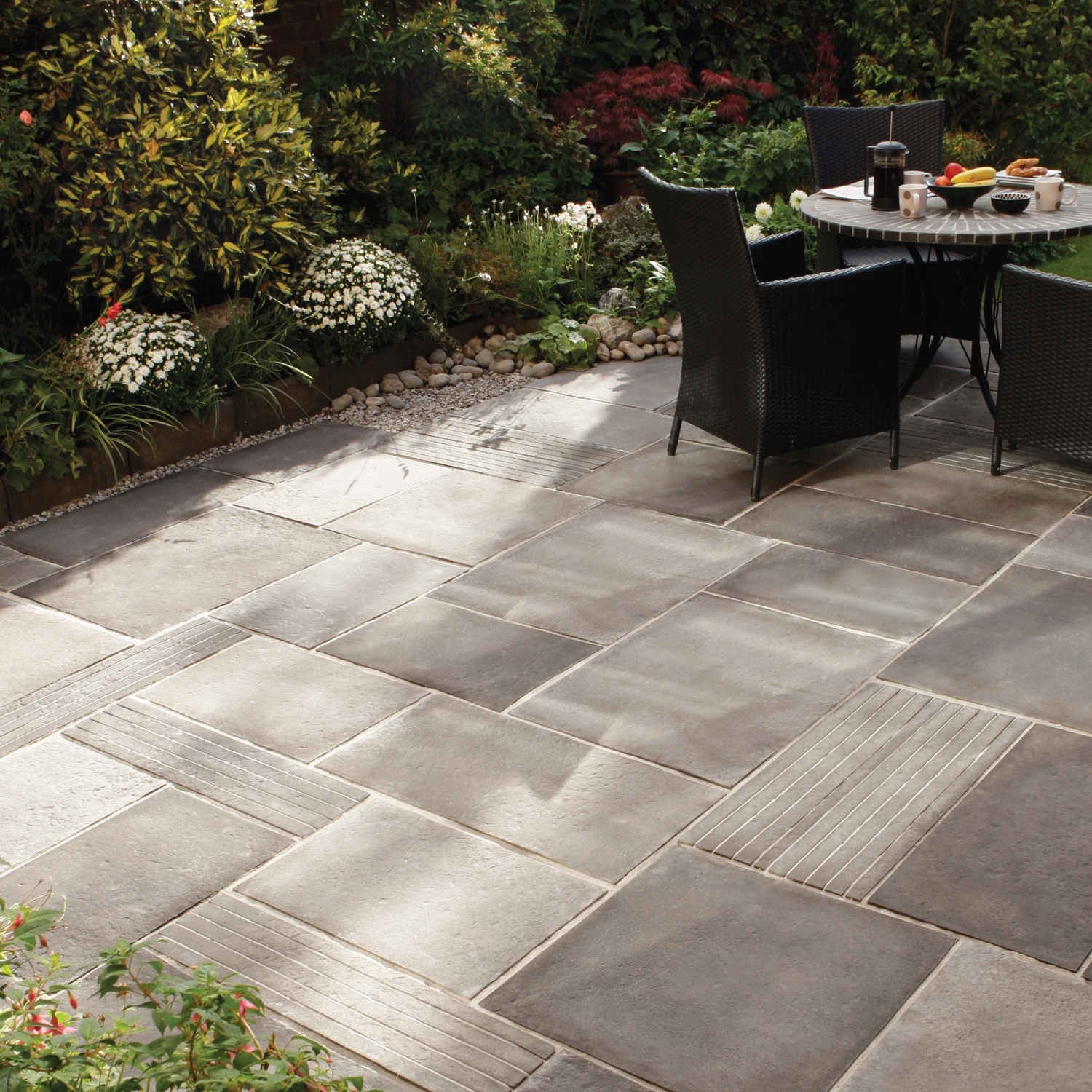 20 Garden Paving Ideas Worth a Look SharonSable