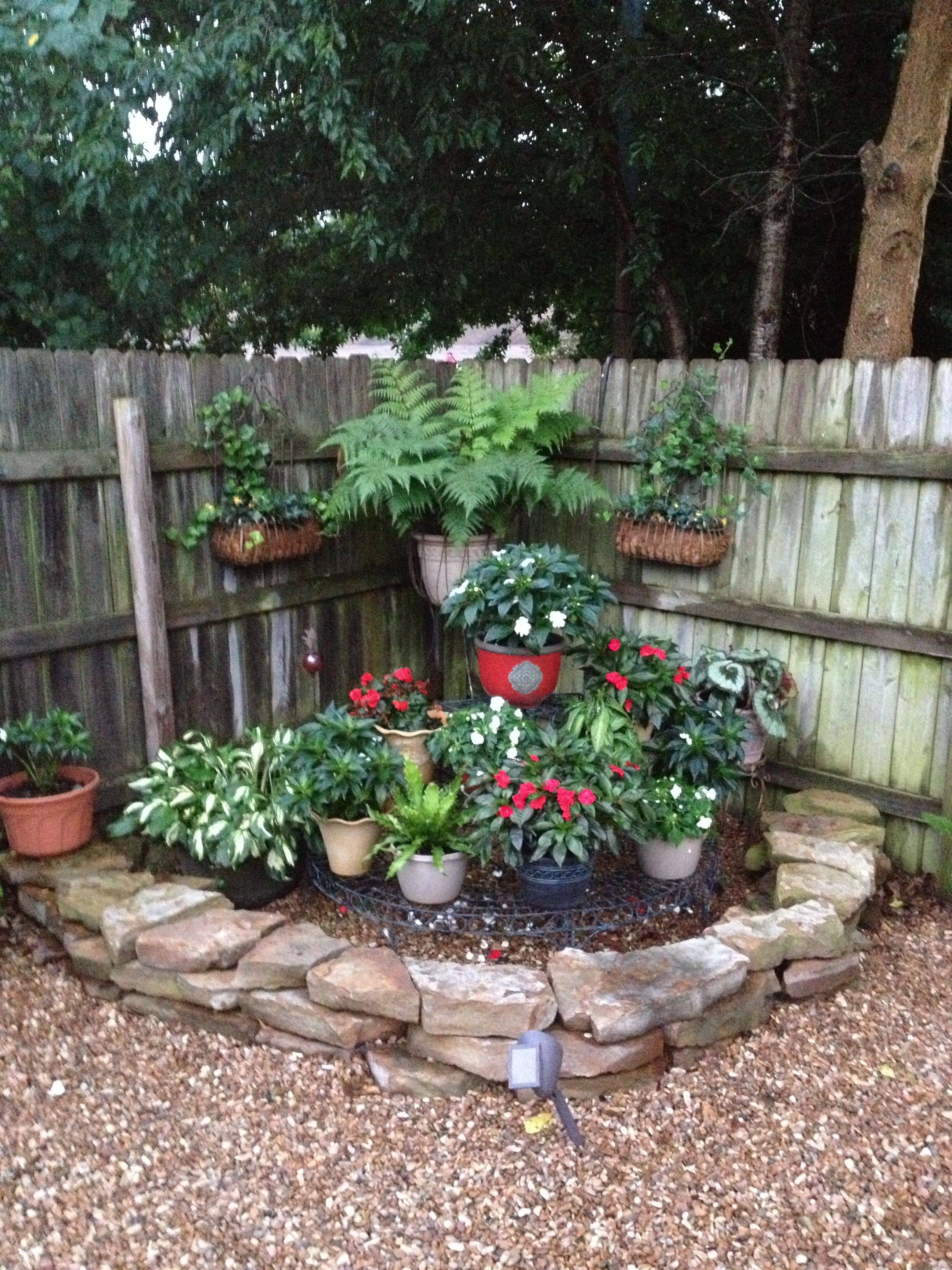 Ideas Front Yard Corner Block Garden Design
