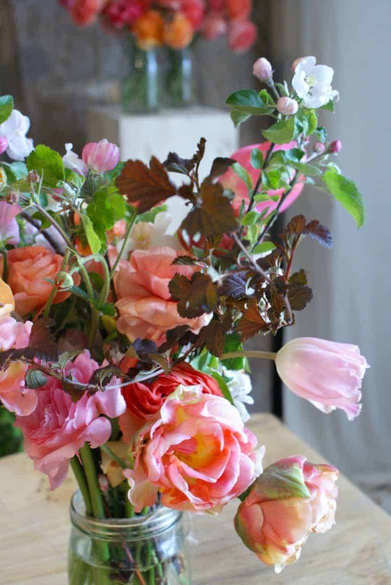 Beautifully English Country Garden Arrangement Fresh Flowers