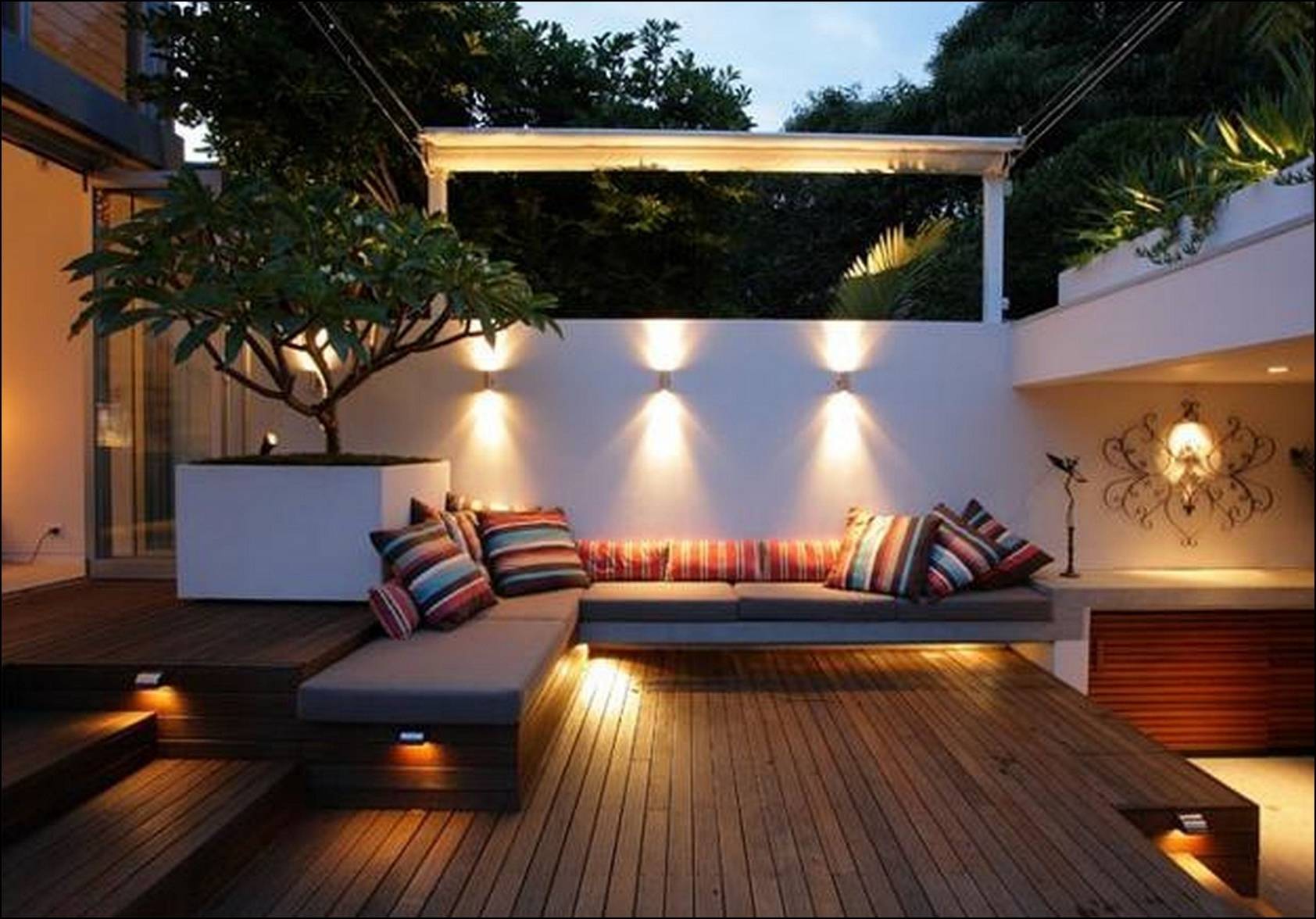 Perfect Walkway Landscape Lighting Ideas Comedecor Backyard