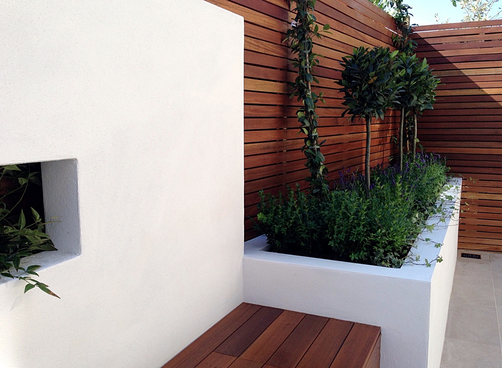 Modern Garden Design Small London Cedar Screen Grey