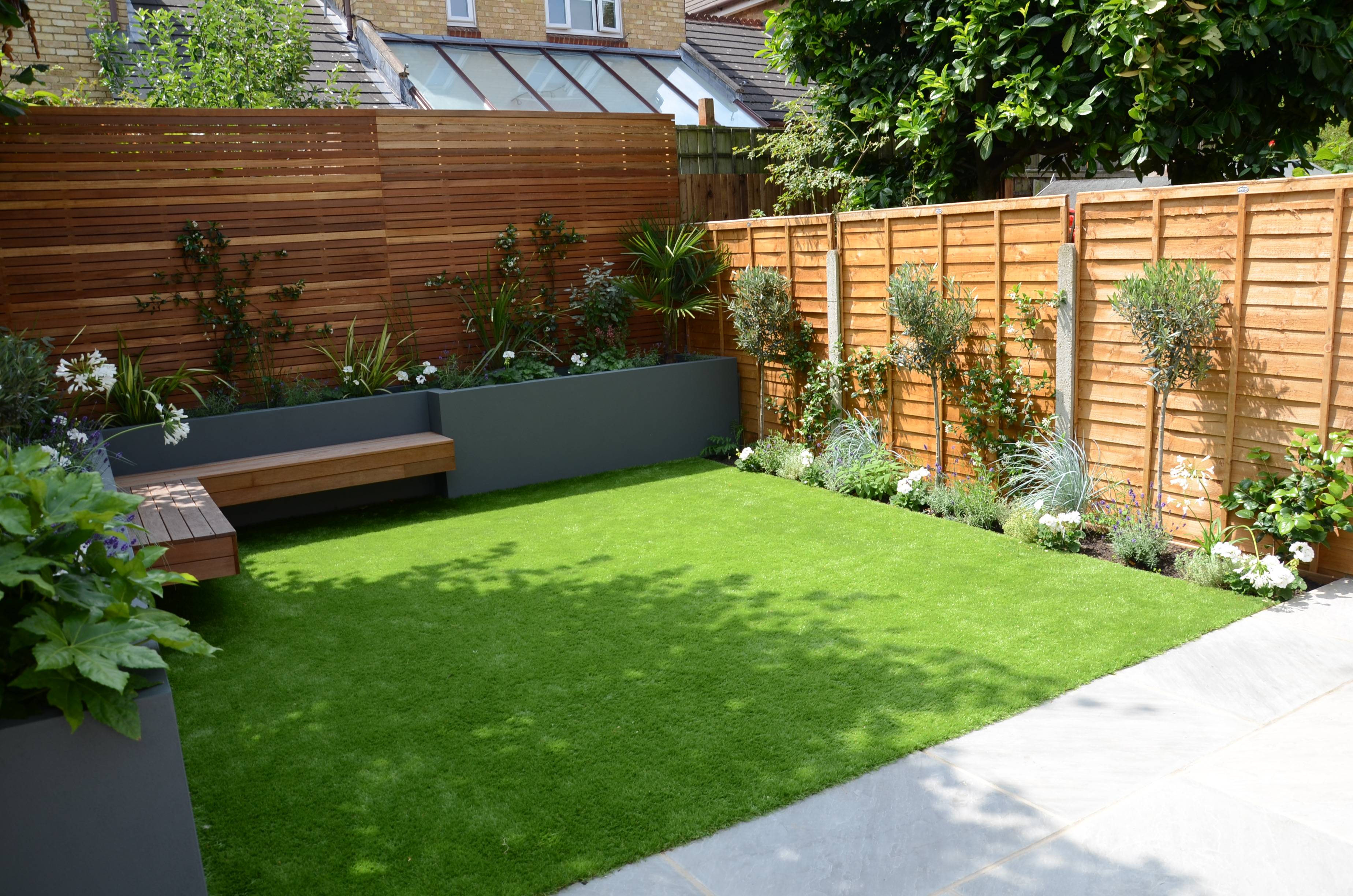 Small Garden Design Fake Grass Low Mainteance Contempoary Design Sleek