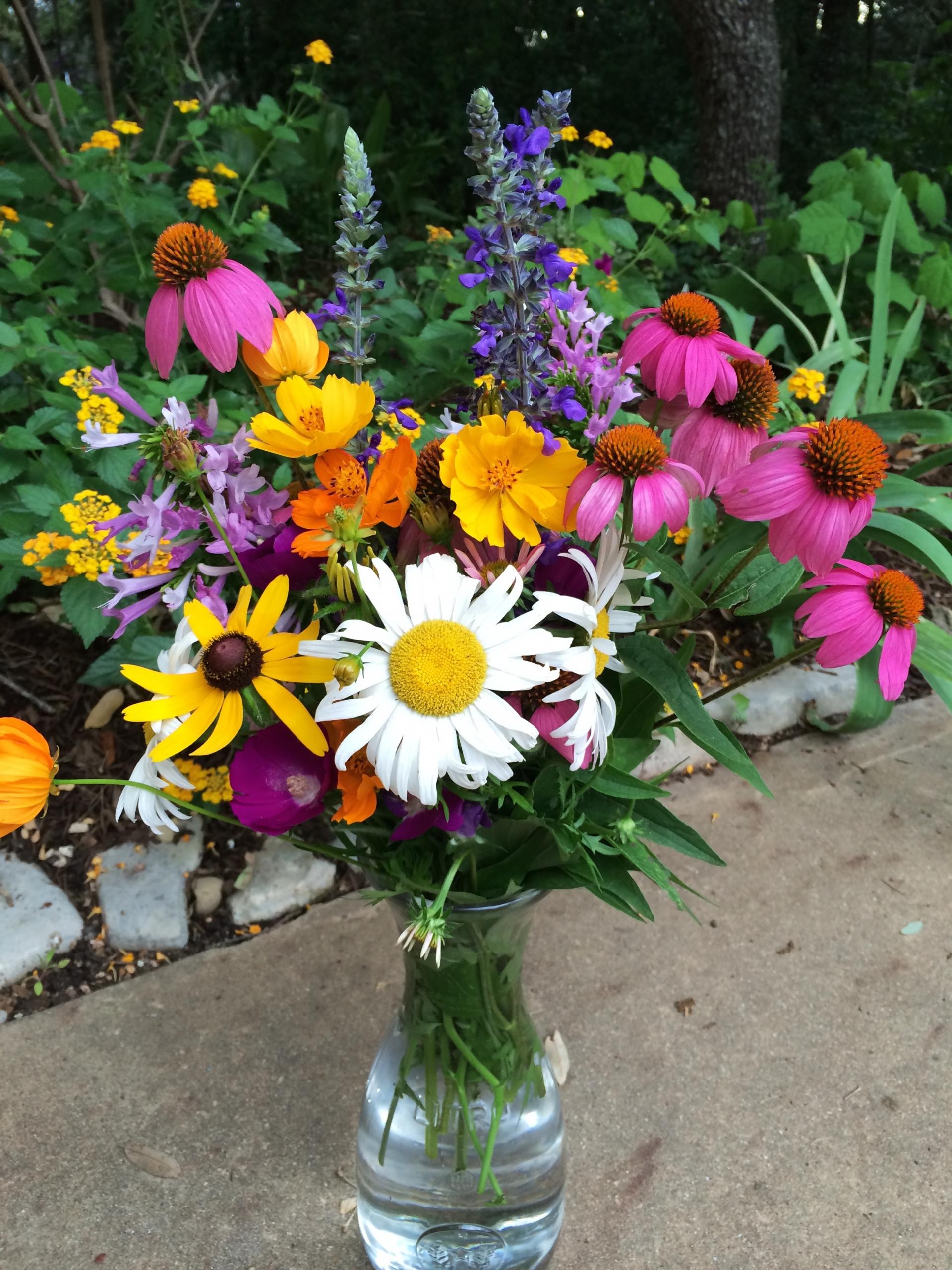 Wonderful Potted Flowers Decor Ideas