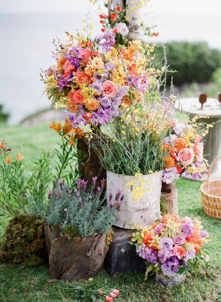 Arranging Garden Flowers