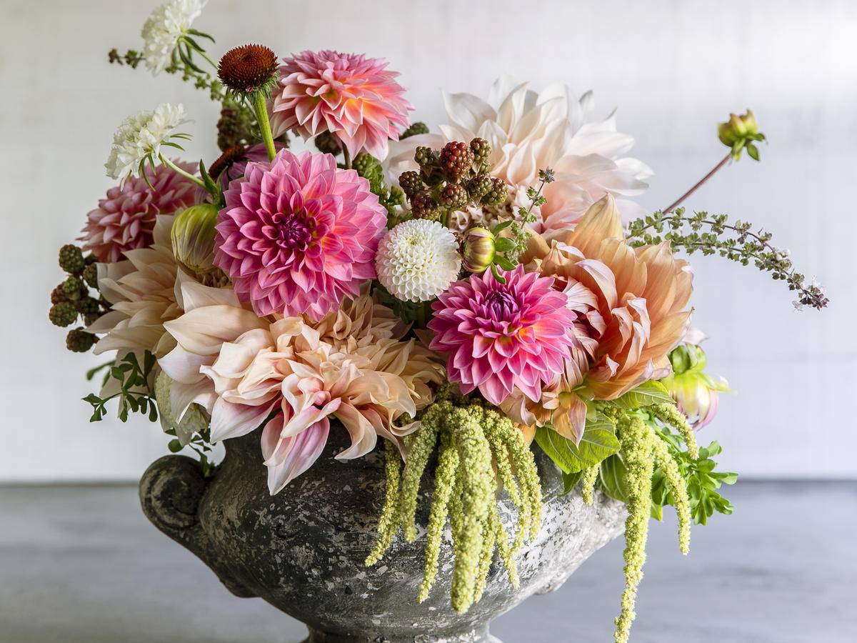 Stunning Sunflower Wedding Bouquet Ideas