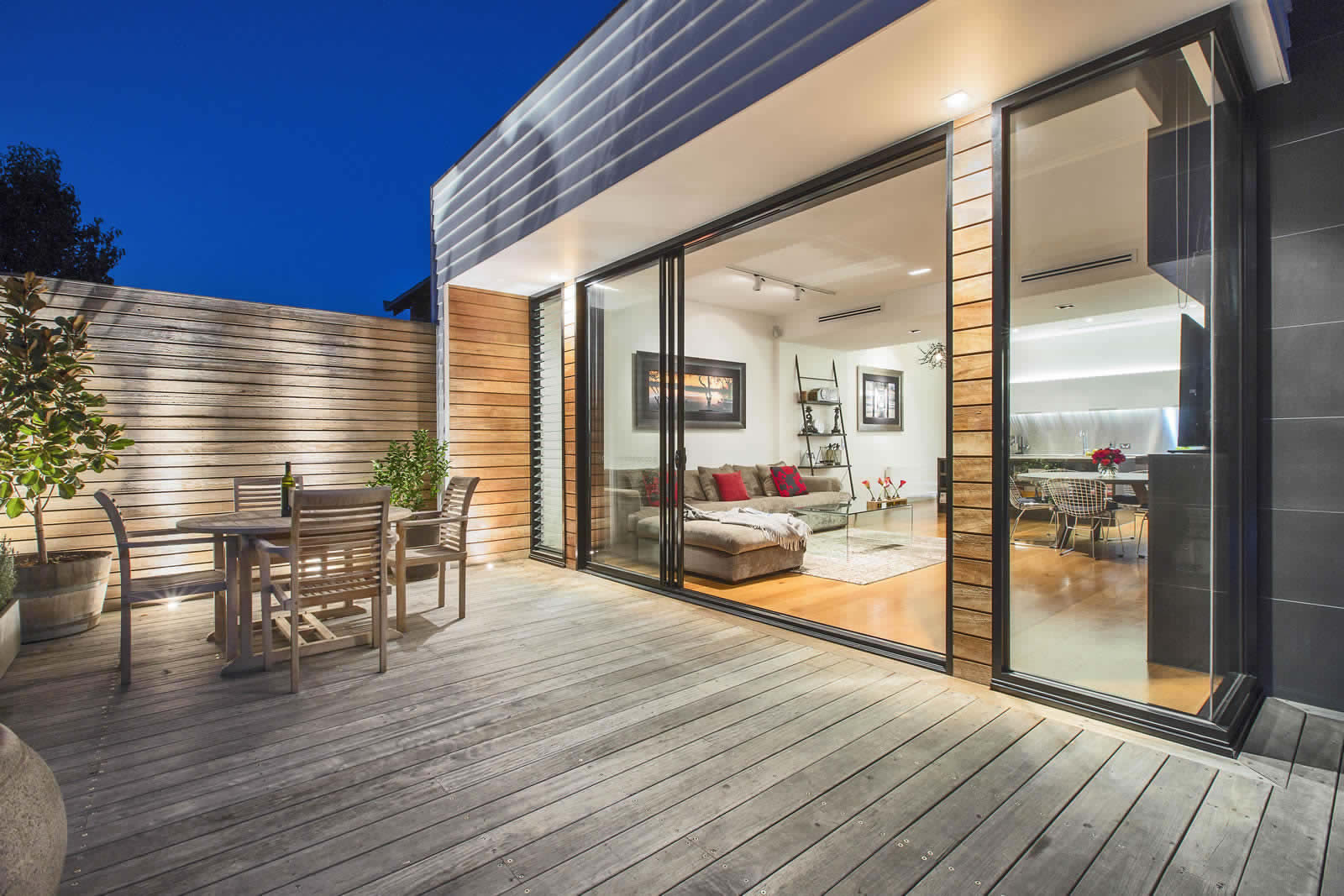Wonderful Outdoor Room Backyard Pergola Design Ideas