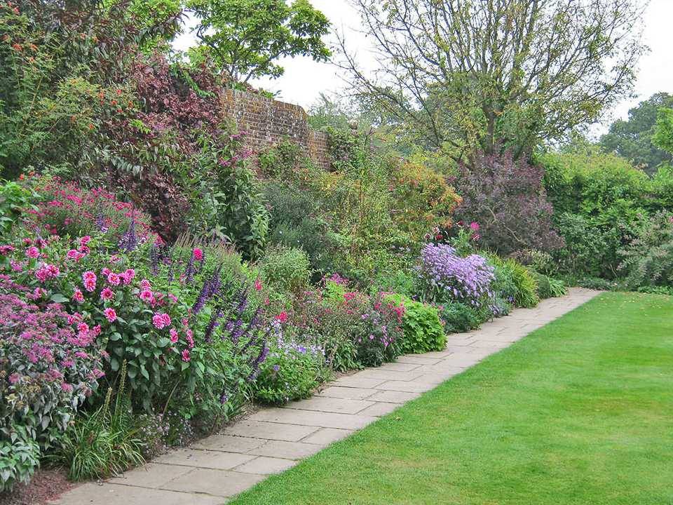 Flower Border Ideas