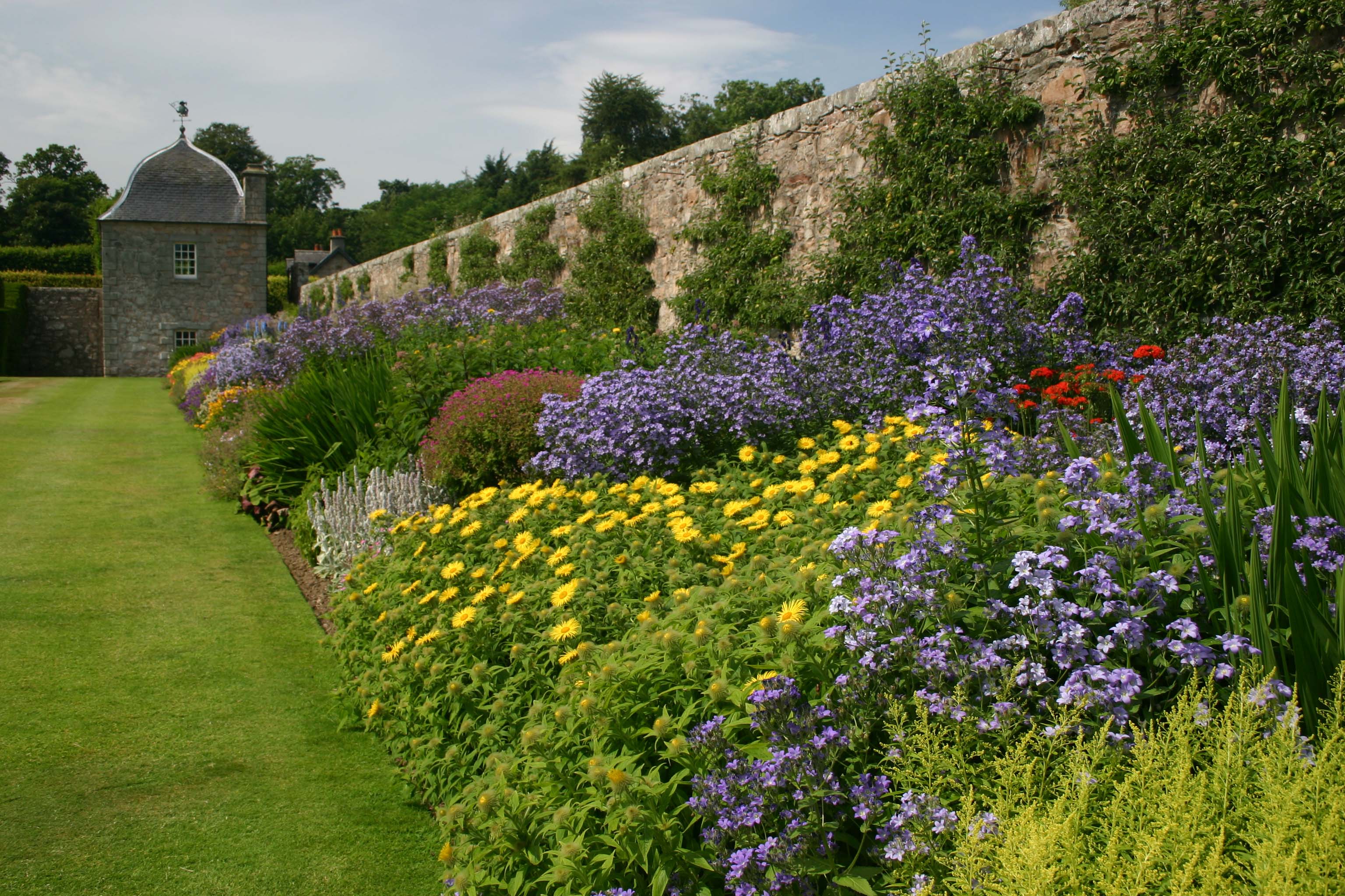 Garden Edging Ideas