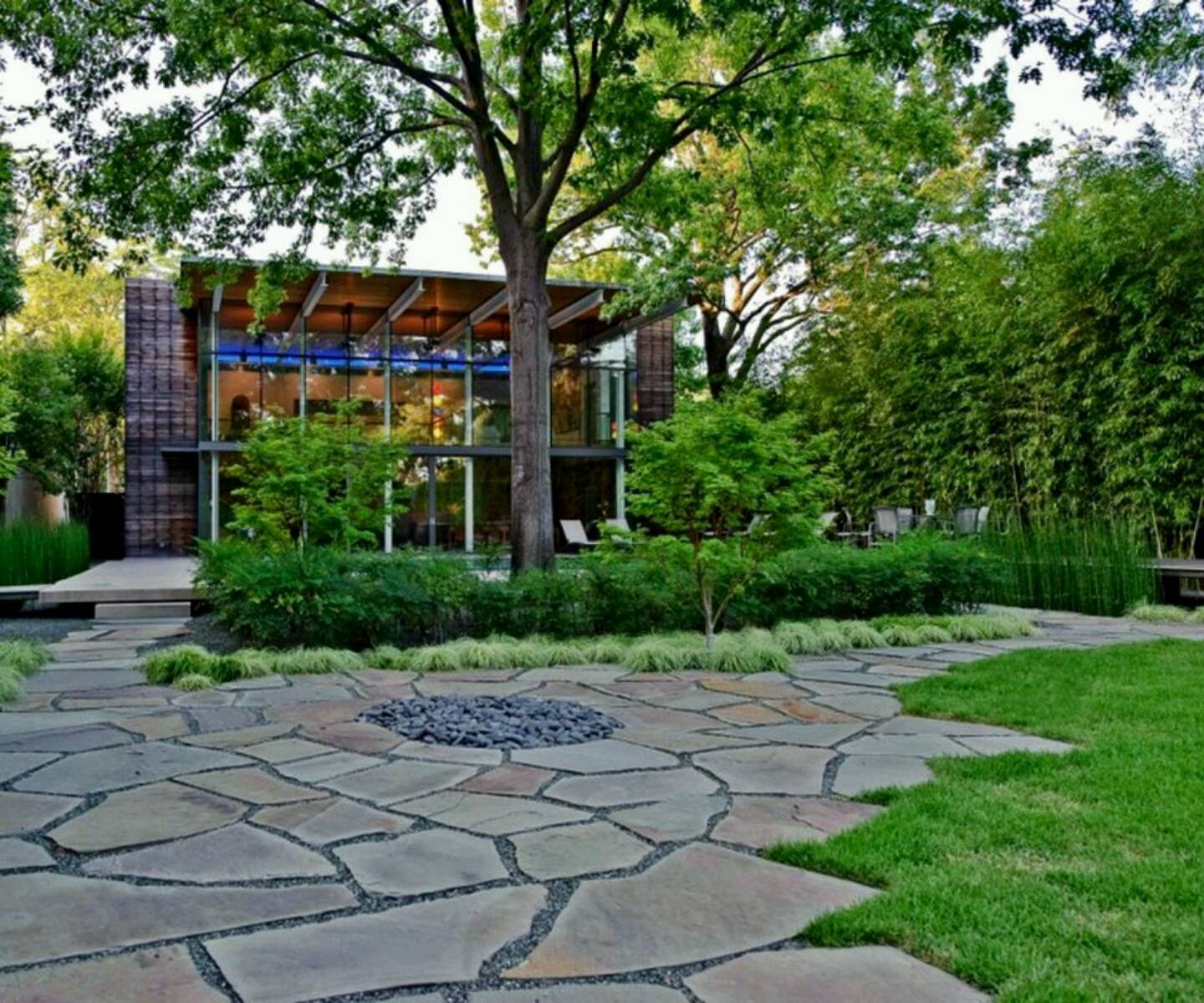 Small Gardens Ideas Narrow Garden Space Townhouse Cute Homes