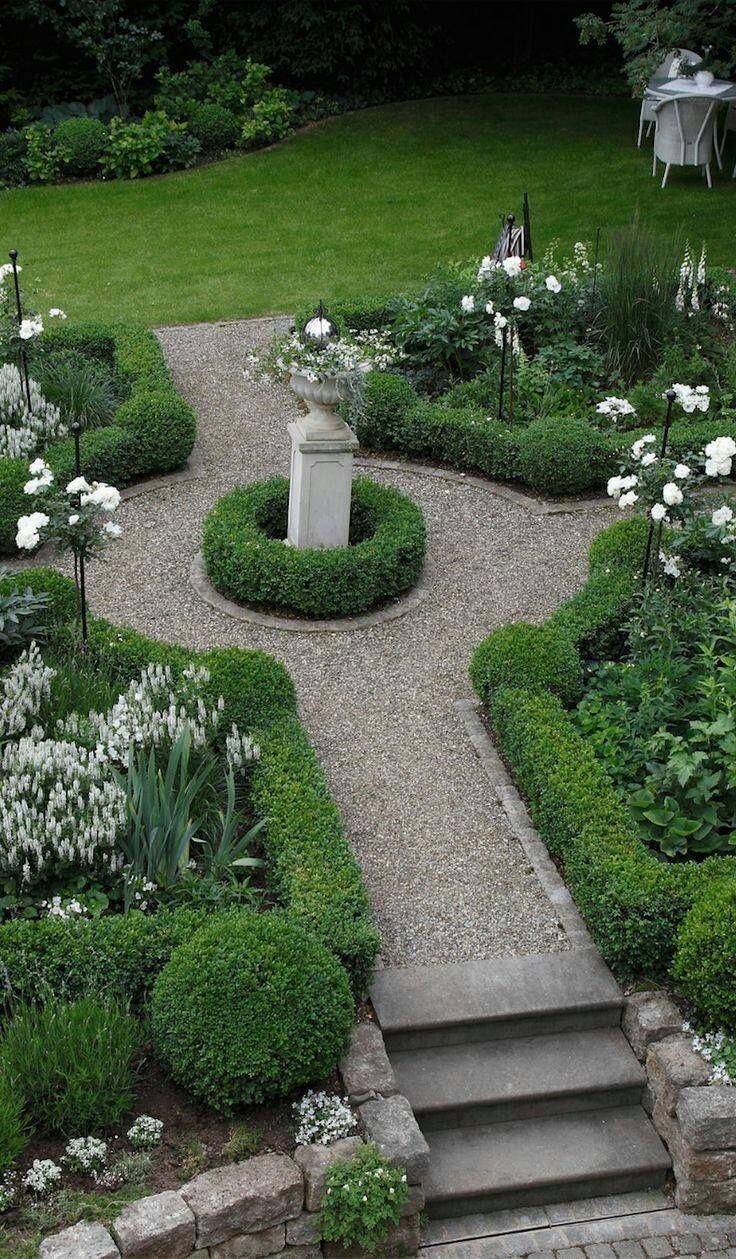 Our Courtyard Front Yard Landscaping Design