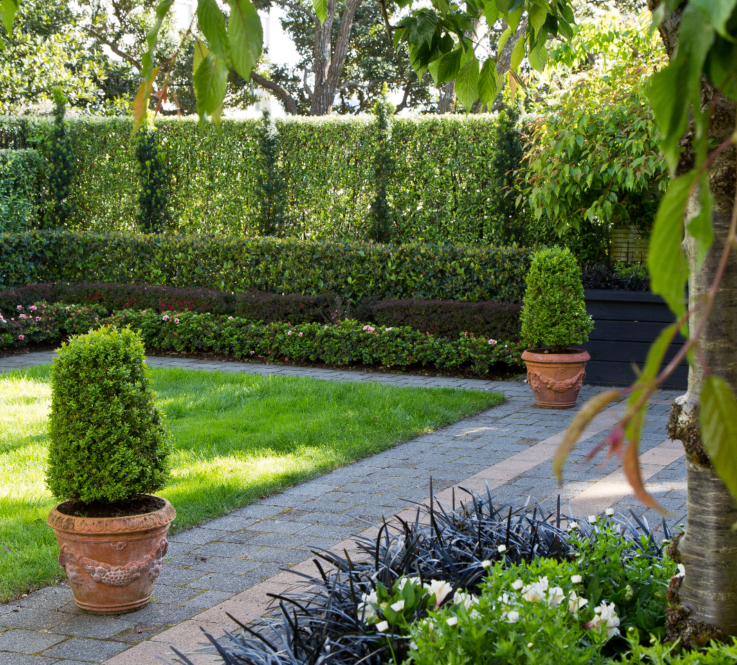 Emirates Hills Formal Garden Design