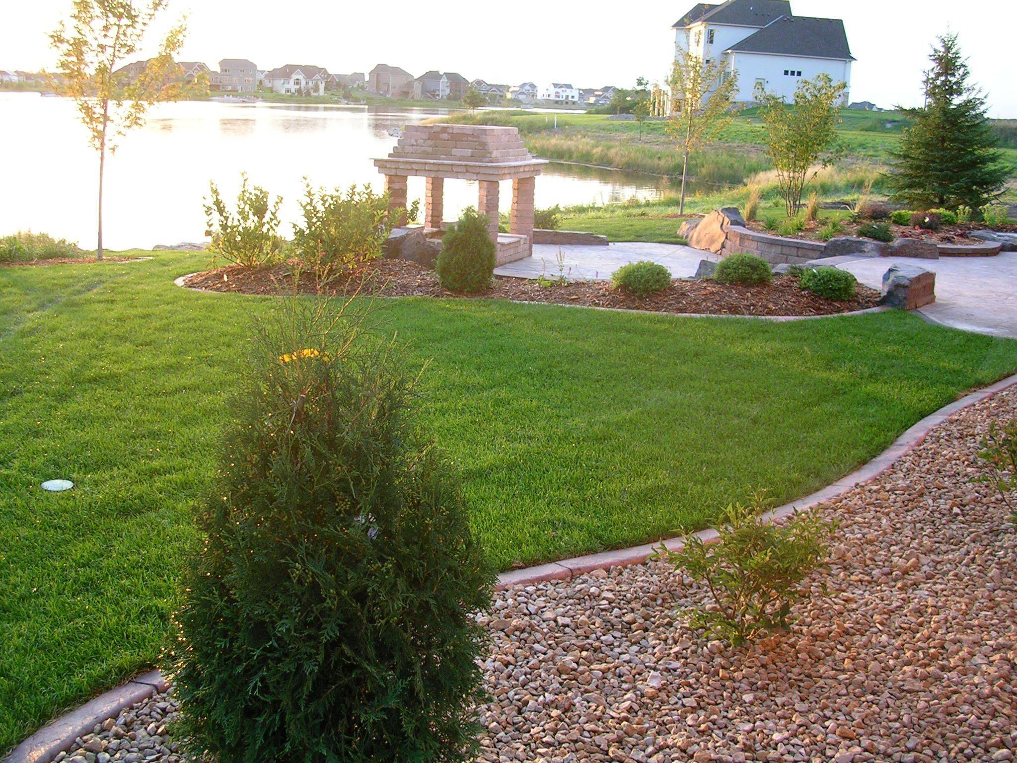Low Maintenance Small Front Yard Landscaping Ideas