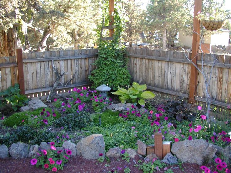 Amazing Corner Garden Idea
