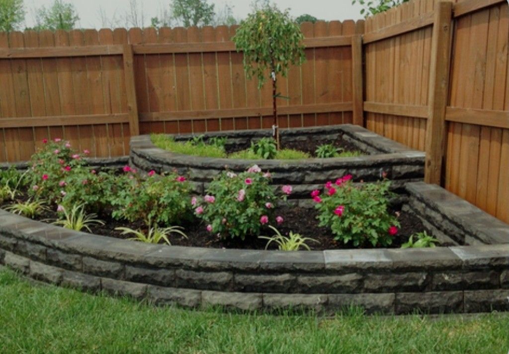 This Adorable Tiny Corner Garden Plan Packs
