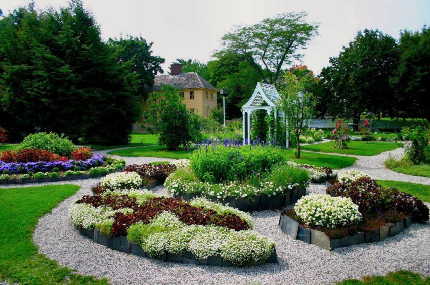 Townhouse Garden Contemporary Landscape Hampshire