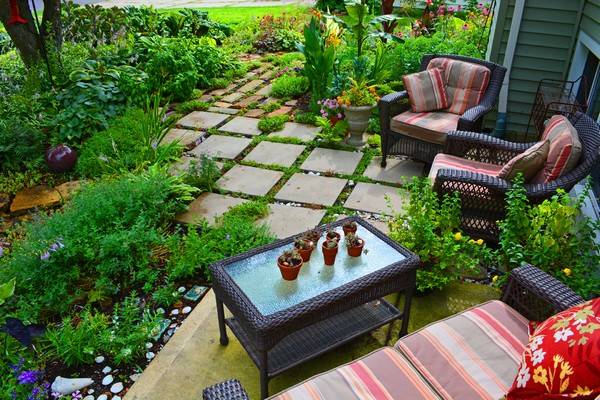 Fascinating Cottage Garden Ideas