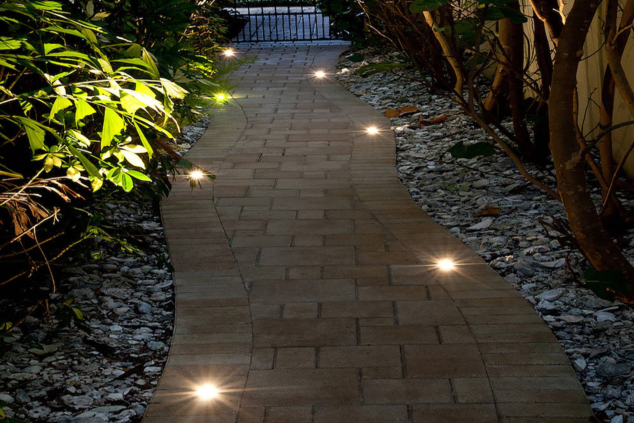 Perfect Walkway Landscape Lighting Ideas Comedecor Backyard