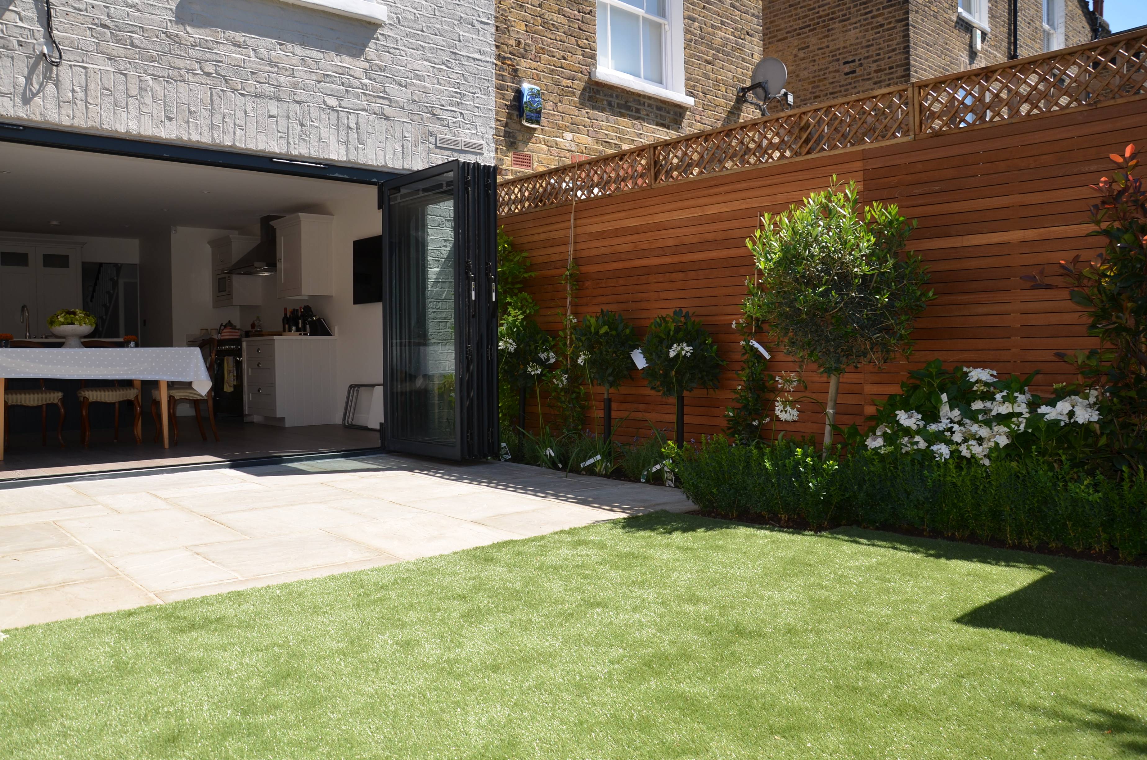 Fascinating Modern Garden Planter Bench