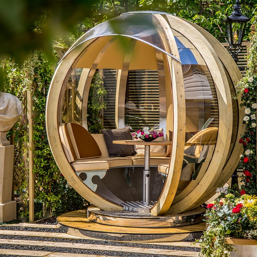 A Contemporary Garden Pod