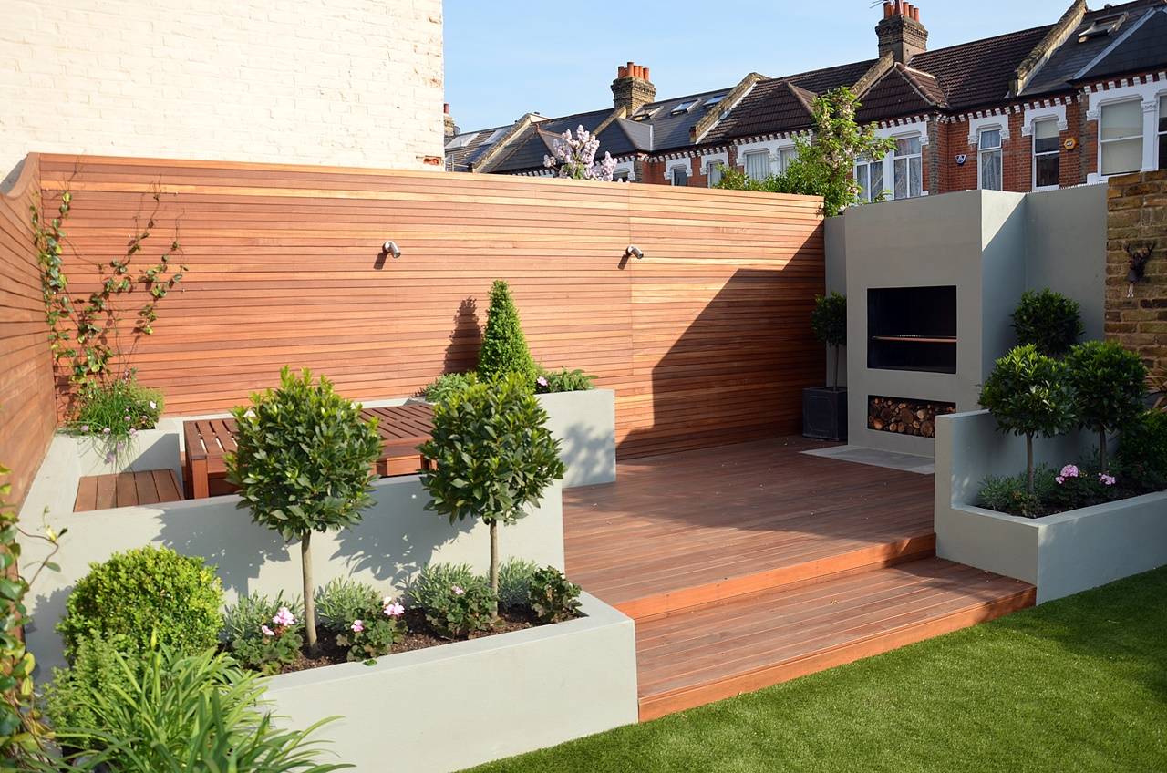 Grey Modern Garden Design Slate Paving Screen