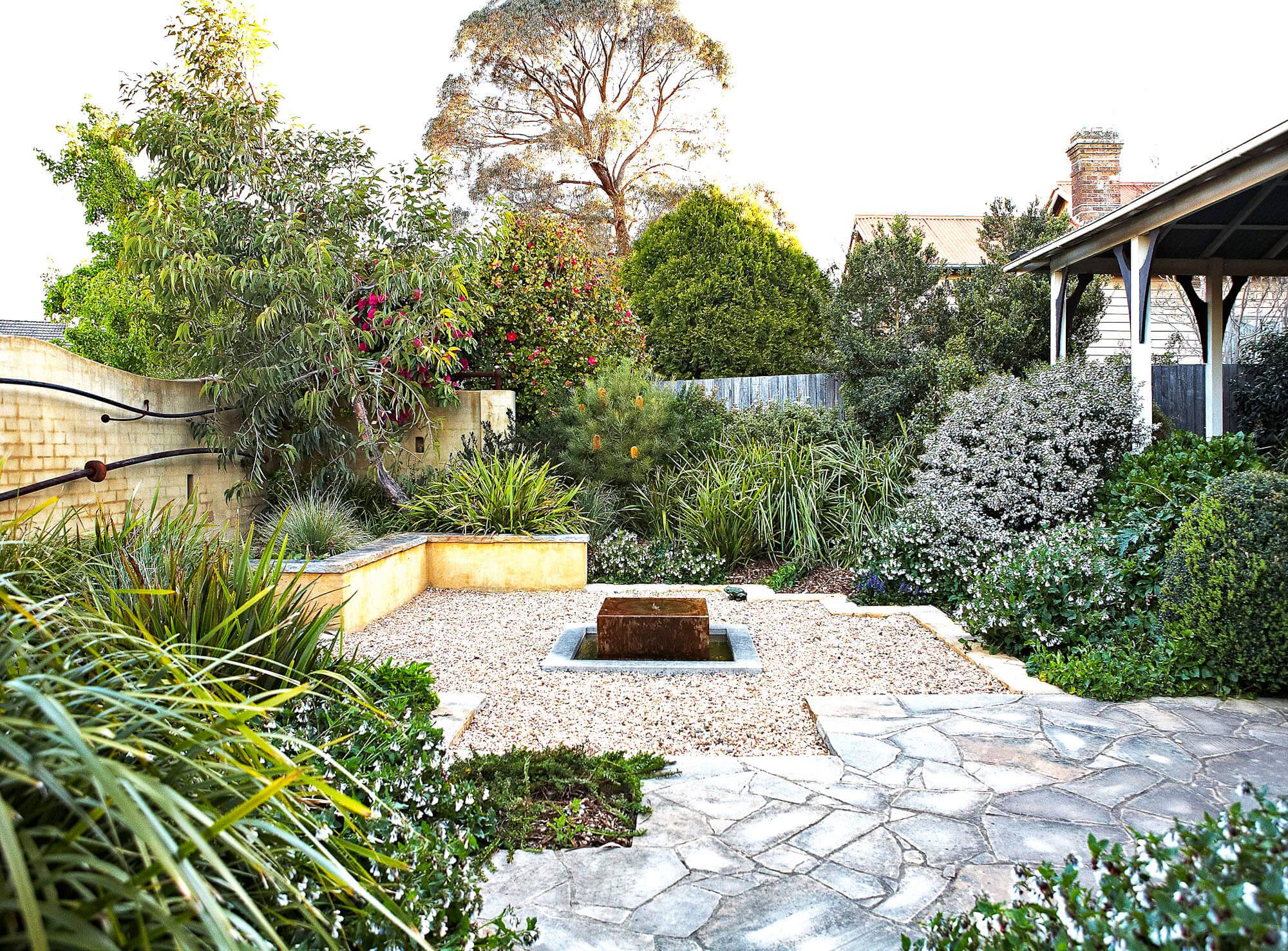 Backyard Gravel Garden Design Ideas