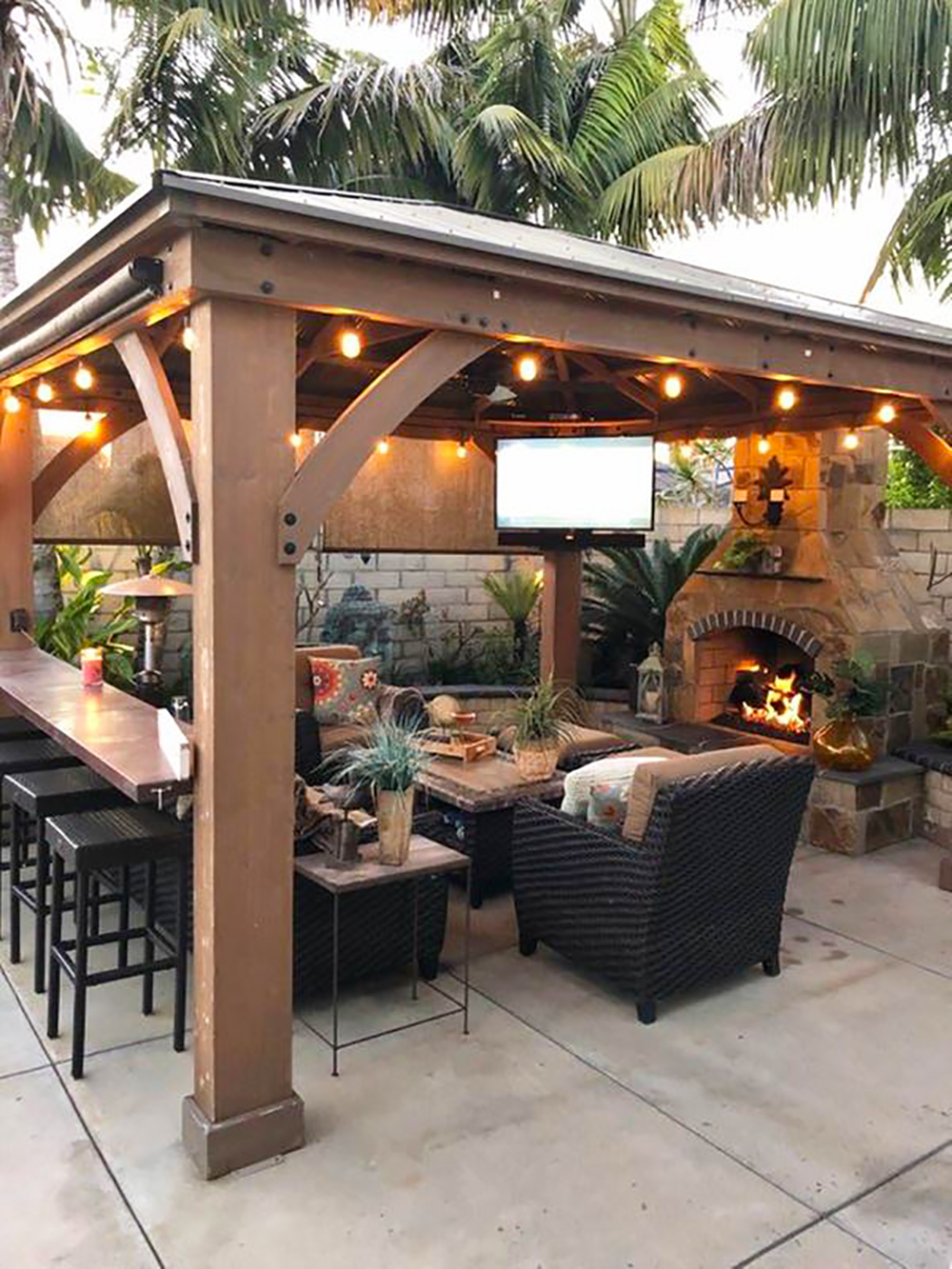 Tiki Bar Backyard Pool Bar