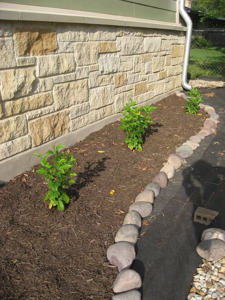 Bouldrers Garden Rock Border