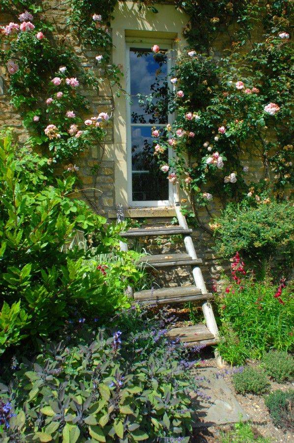 Secret Garden Hideaway