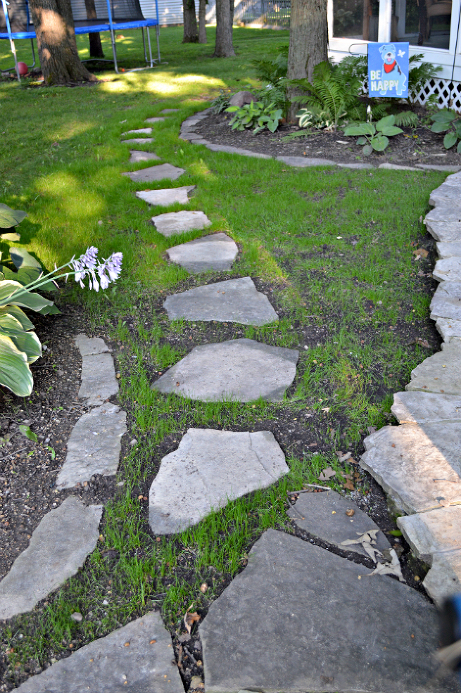 Patio Backyard Walkway Stepping Stones Recognizealeadercom
