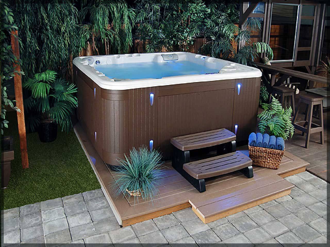Top Hottub Landscaping Ideas