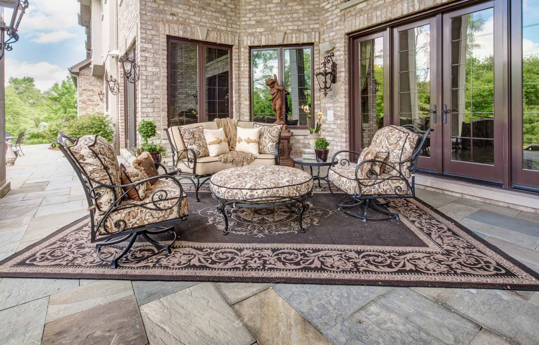 Luxury Outdoor Furniture