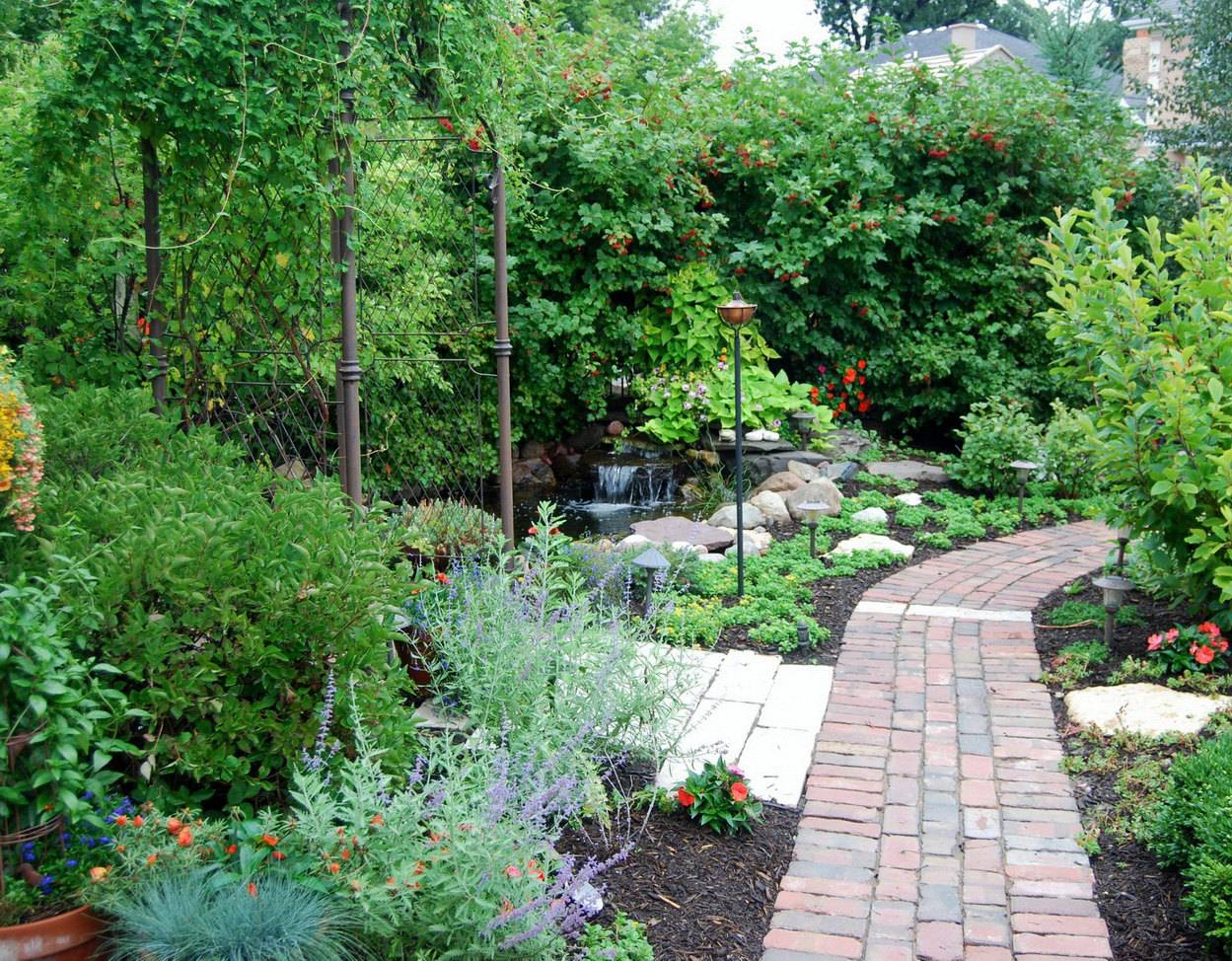 A Charming Garden Path Amazing Diy