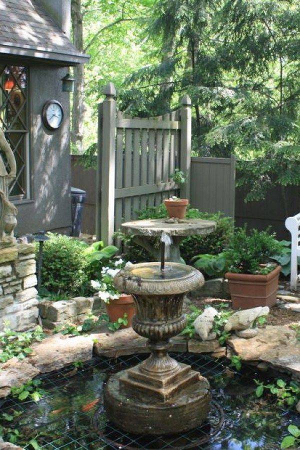 Beautiful Englishstyle Garden Wstatuary