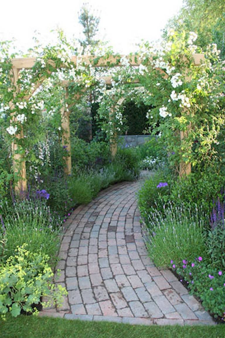 Beautiful Backyard Garden Path