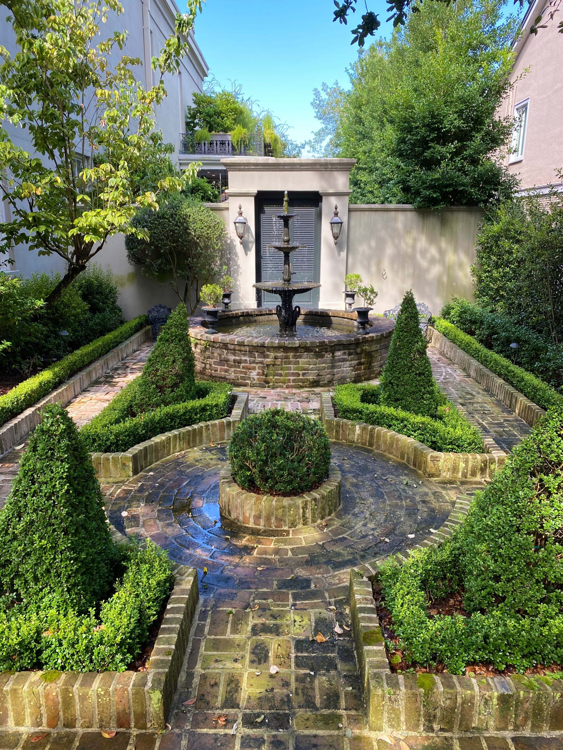 A Parterre Garden Tips