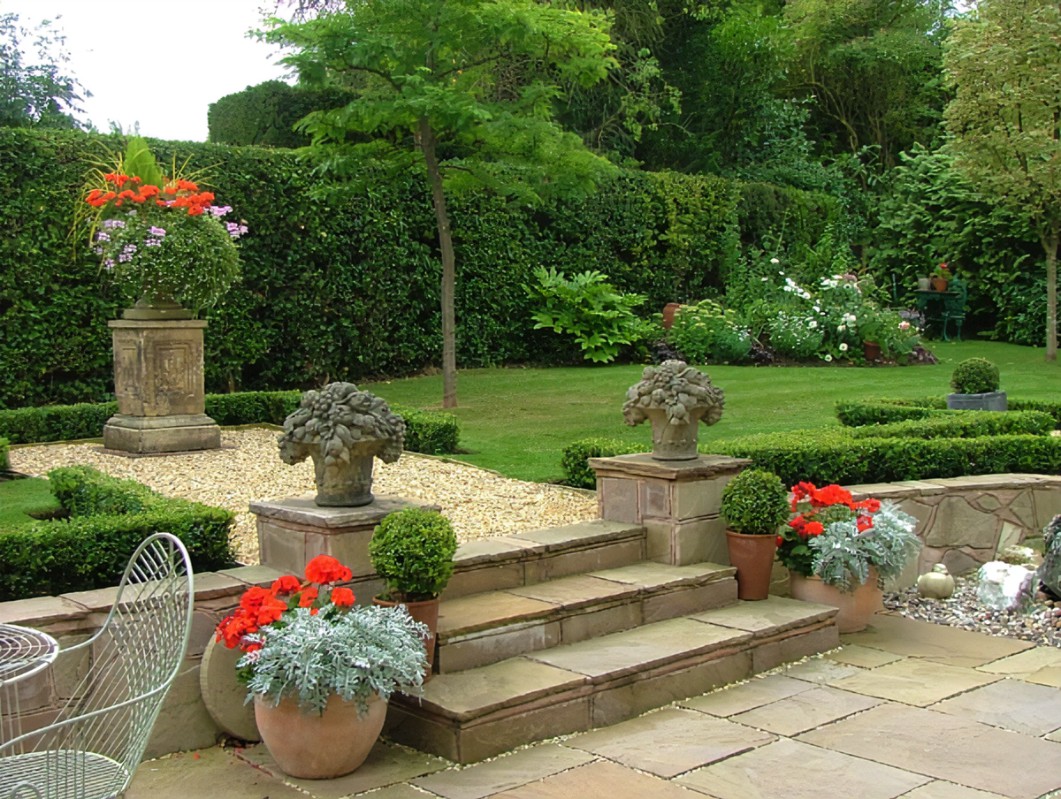 Modern Homes Garden Designs Ideas