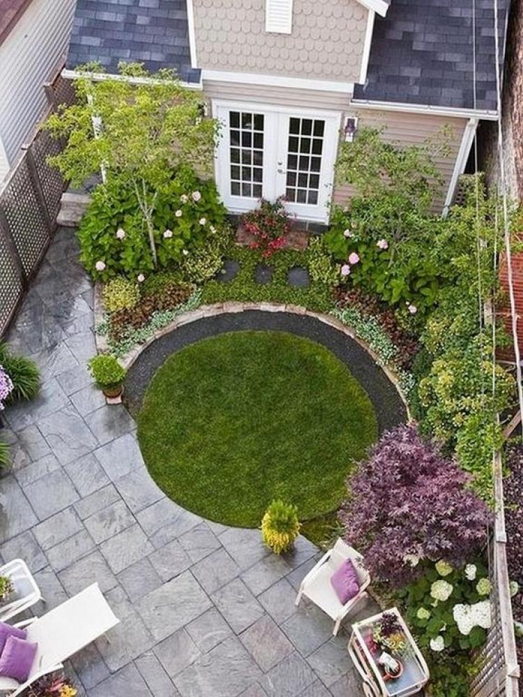 Small Courtyard Garden