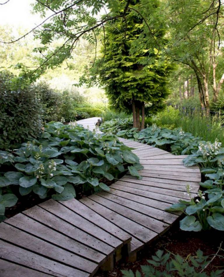 Beautiful Backyard Garden Path