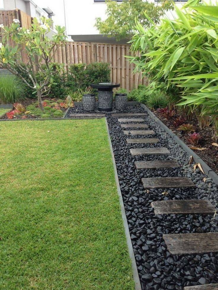 Beautiful Minimalist Backyard Landscaping Design Ideas