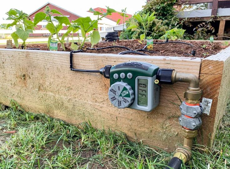 A Simple Sprinkler Lawn Sprinkler System