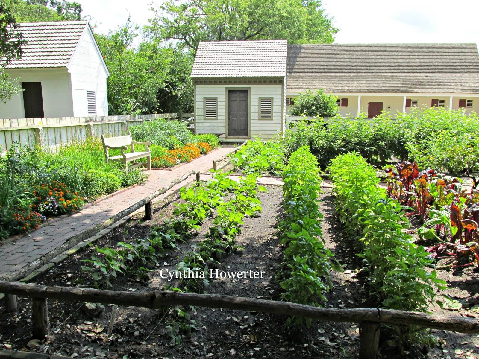 Best Colonial Williamsburg Gardens Images