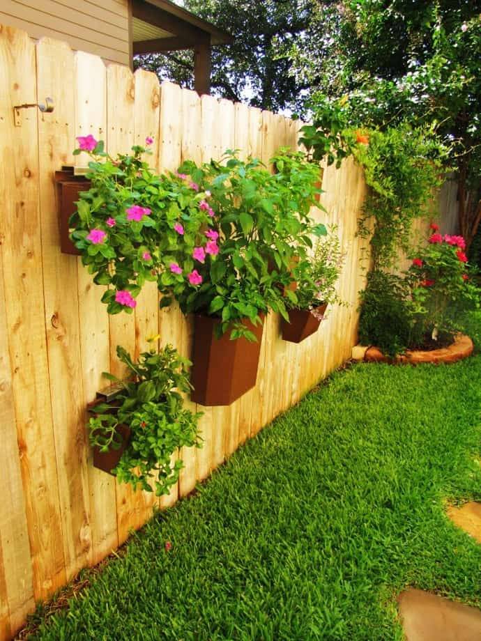 Five Low Maintenance Ideas Spruce Small Back Yard Abchomy Small