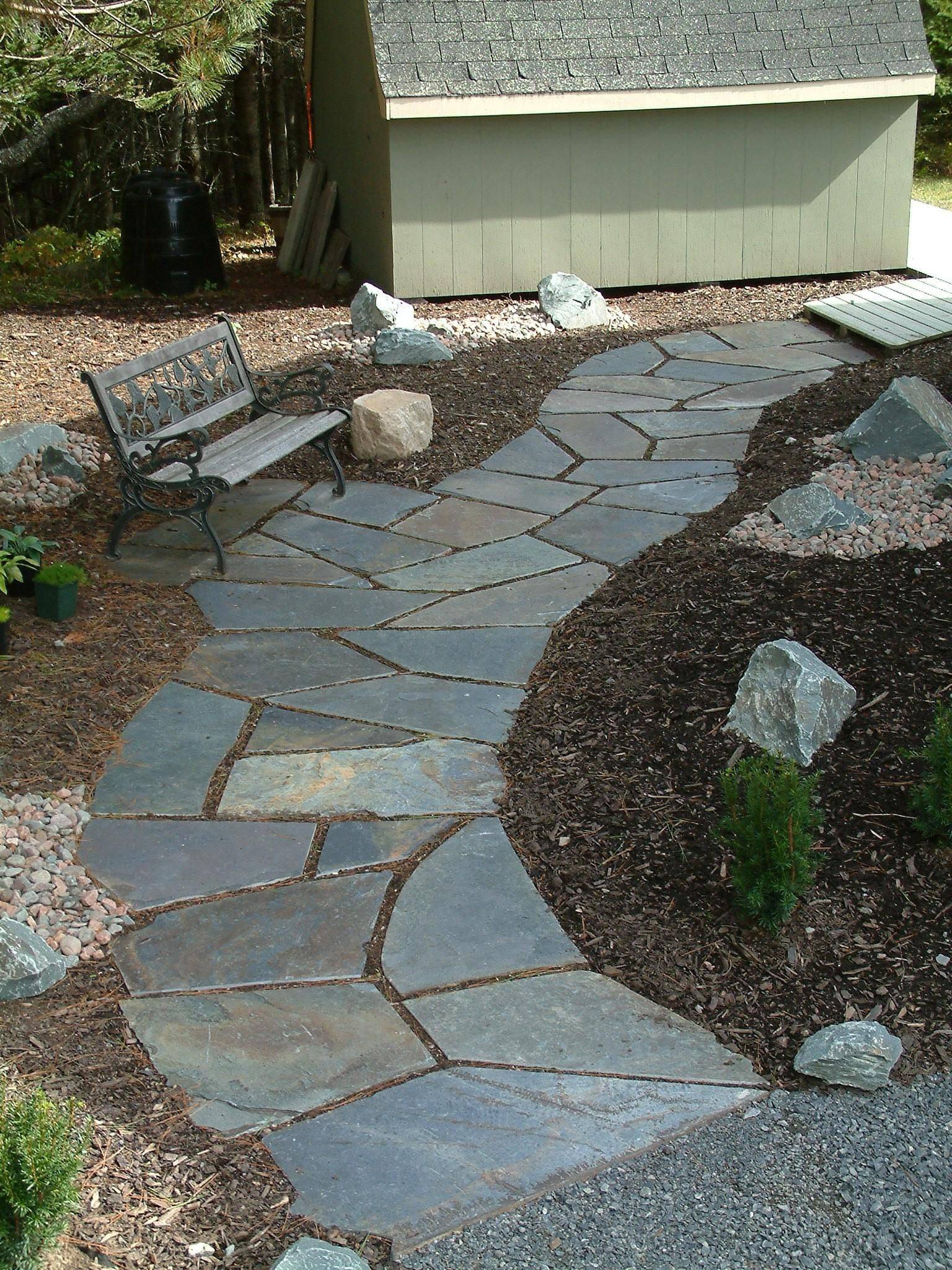 Affordable Front Yard Walkway Landscaping Ideas