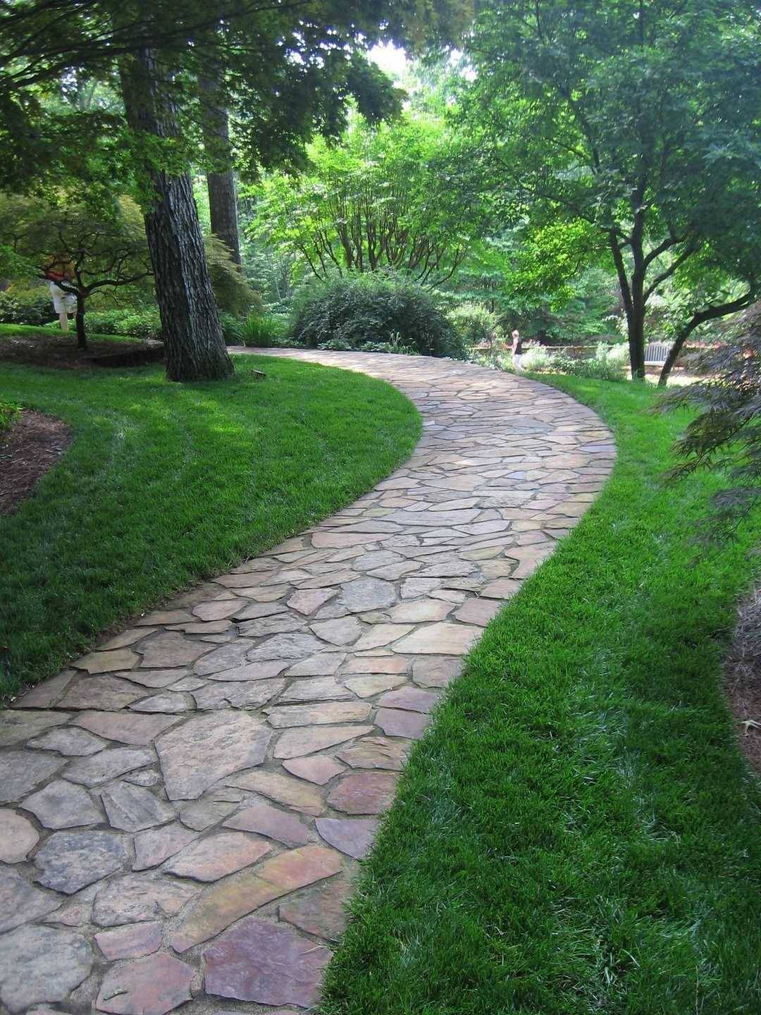 Lovely Garden Path And Walkways Ideas