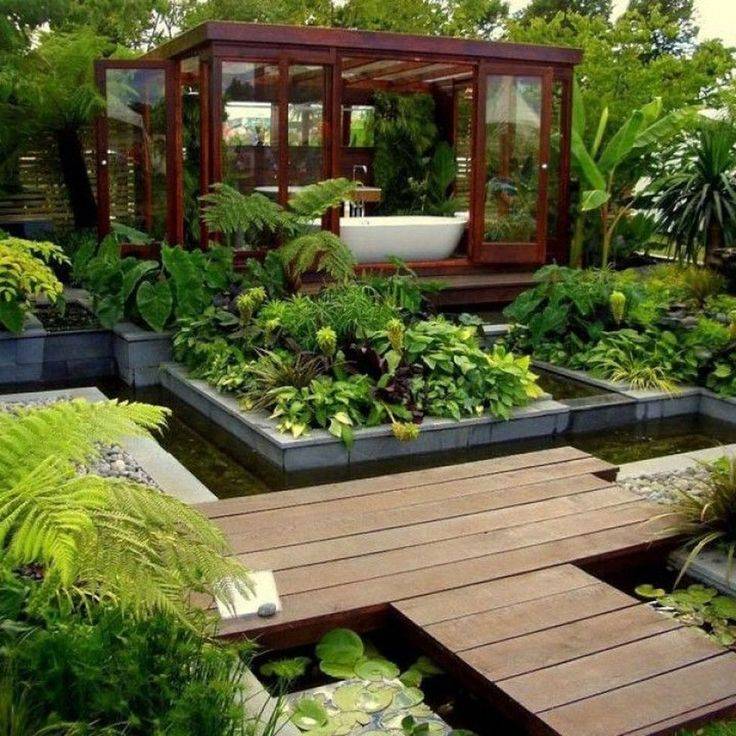Fresh And Calming Tropical Garden Ideas